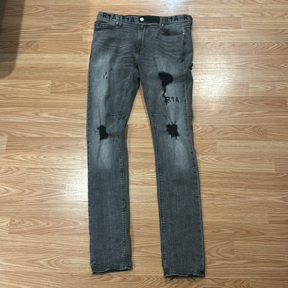RTA jeans for sale size 30 men in good condition